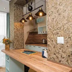 2* מלון Hotel City